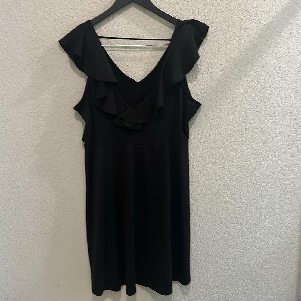 Alya XL little black lounge dress - Picture 6 of 9